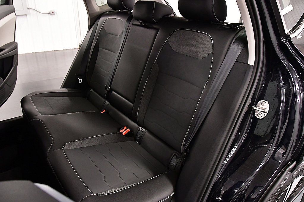 Used 2026 Volkswagen Taos SE AWD/4WD image 27