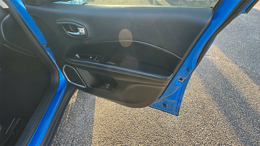 Used 2021 Jeep Compass Sport image 15