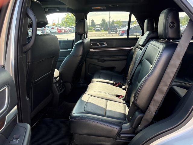 Used 2016 Ford Explorer Limited w/ Equipment Group 301A AWD/4WD image 12