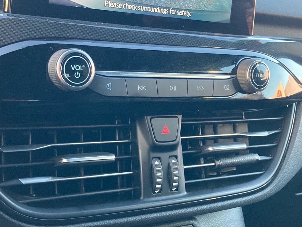 Used 2025 Ford Escape ST-Line image 23