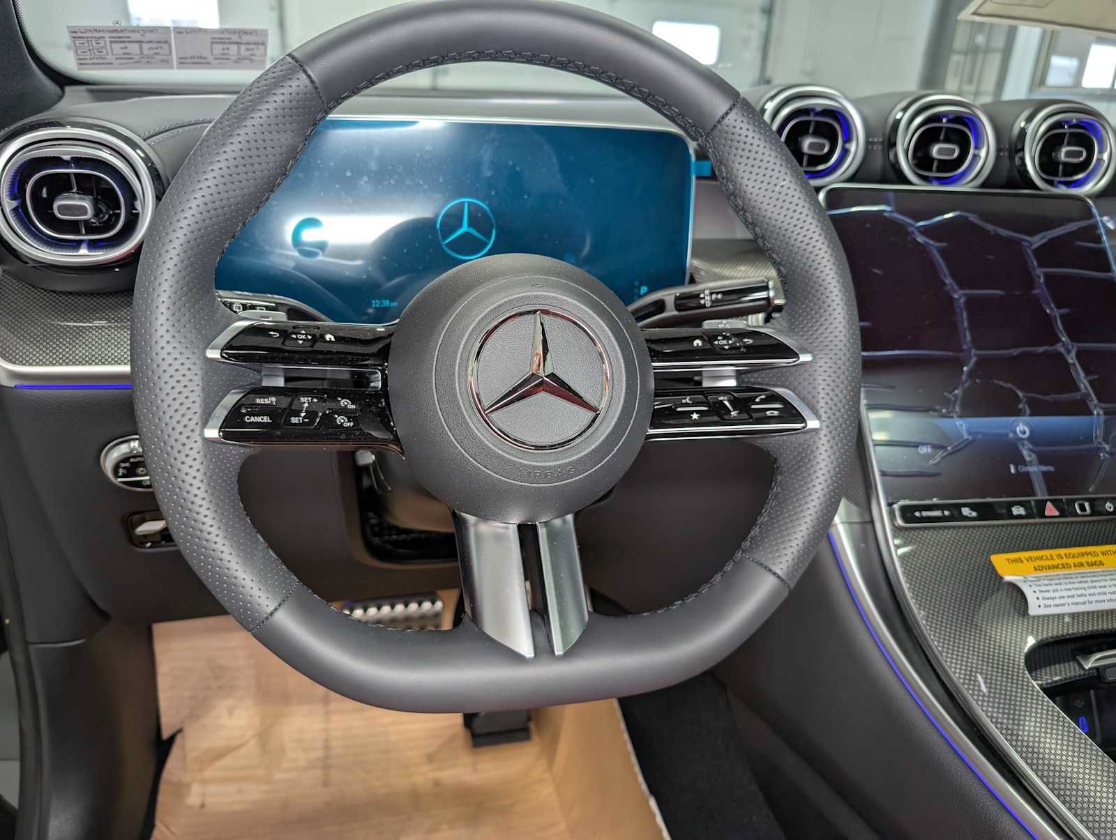 New 2026 Mercedes-Benz GLC 300 4MATIC image 32