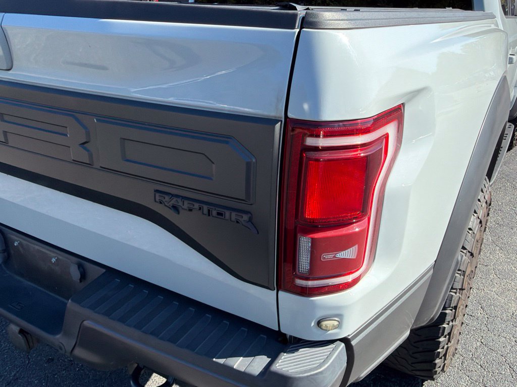 Used 2017 Ford F150 XLT AWD/4WD image 29