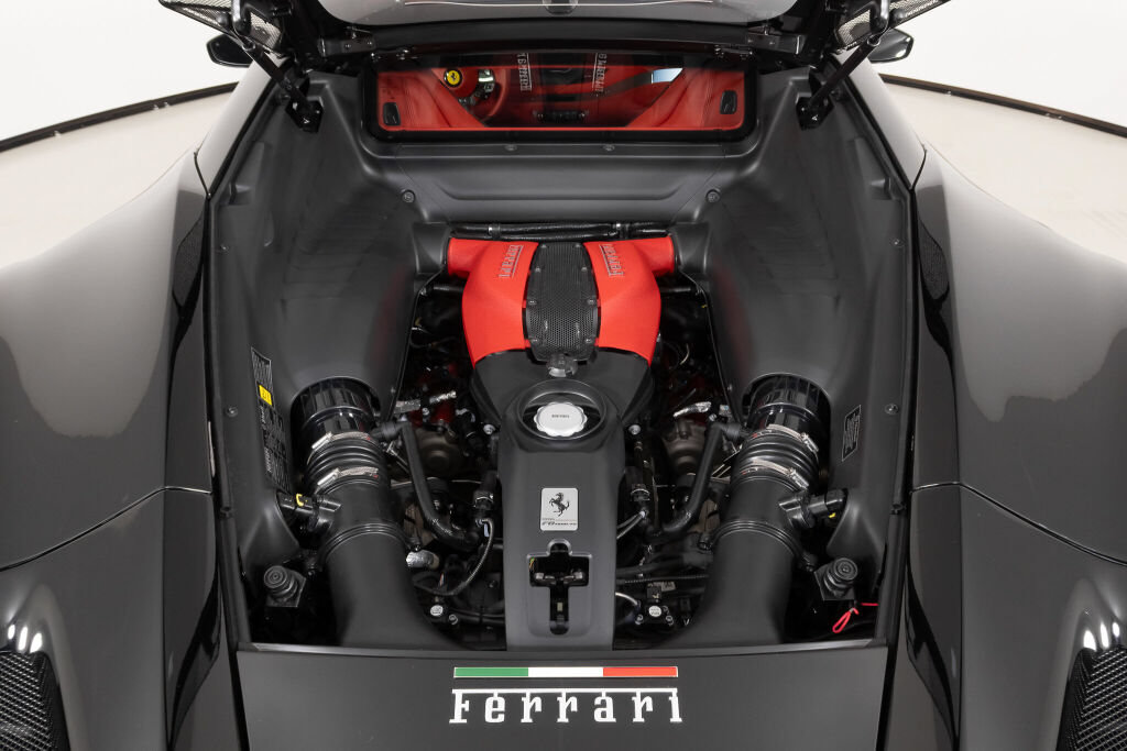 Used 2022 Ferrari F8 Tributo RWD image 20
