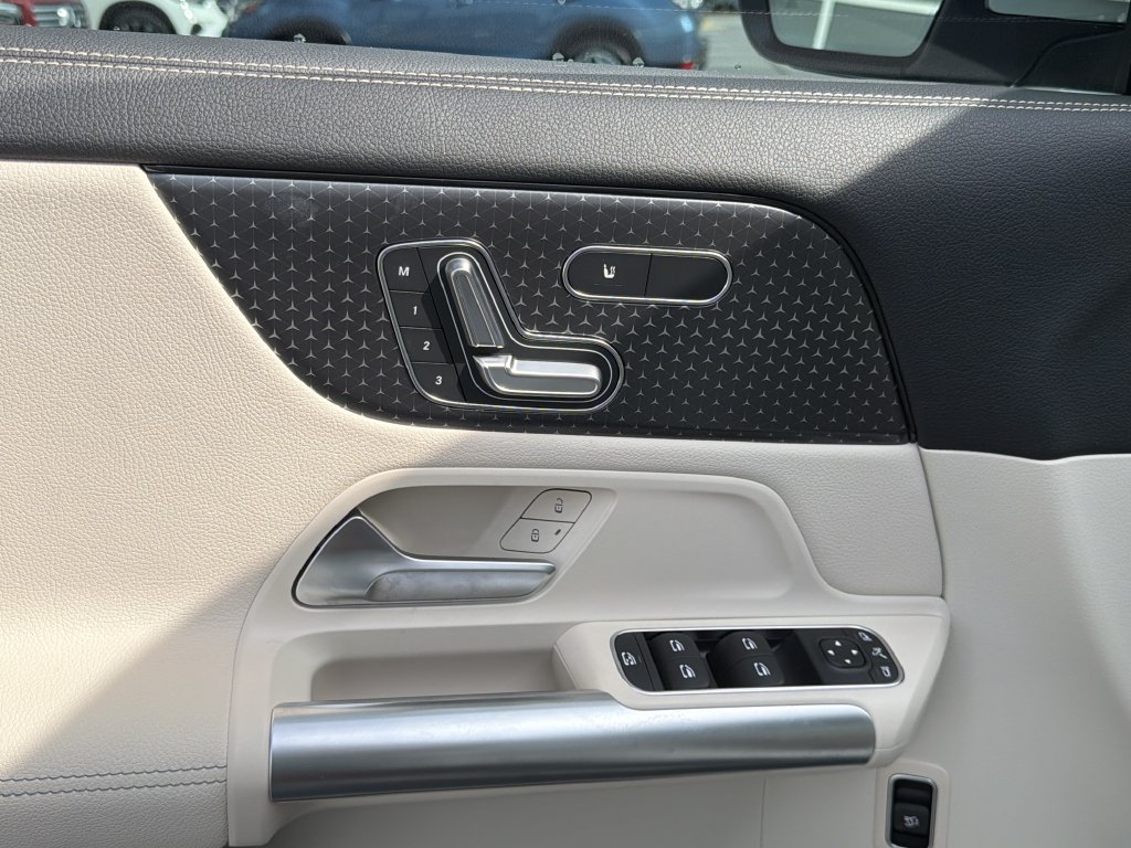 Certified 2026 Mercedes-Benz GLA 250 4MATIC image 22