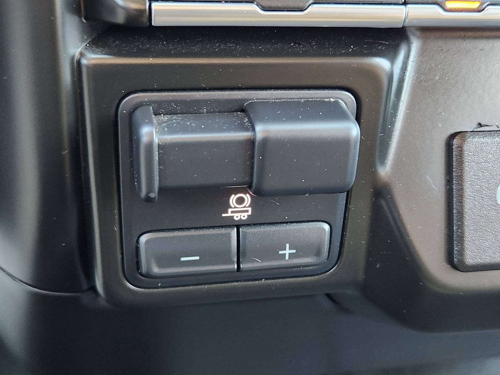 Used 2021 Chevrolet Silverado 1500 Custom Trail Boss w/ Midnight Edition image 21