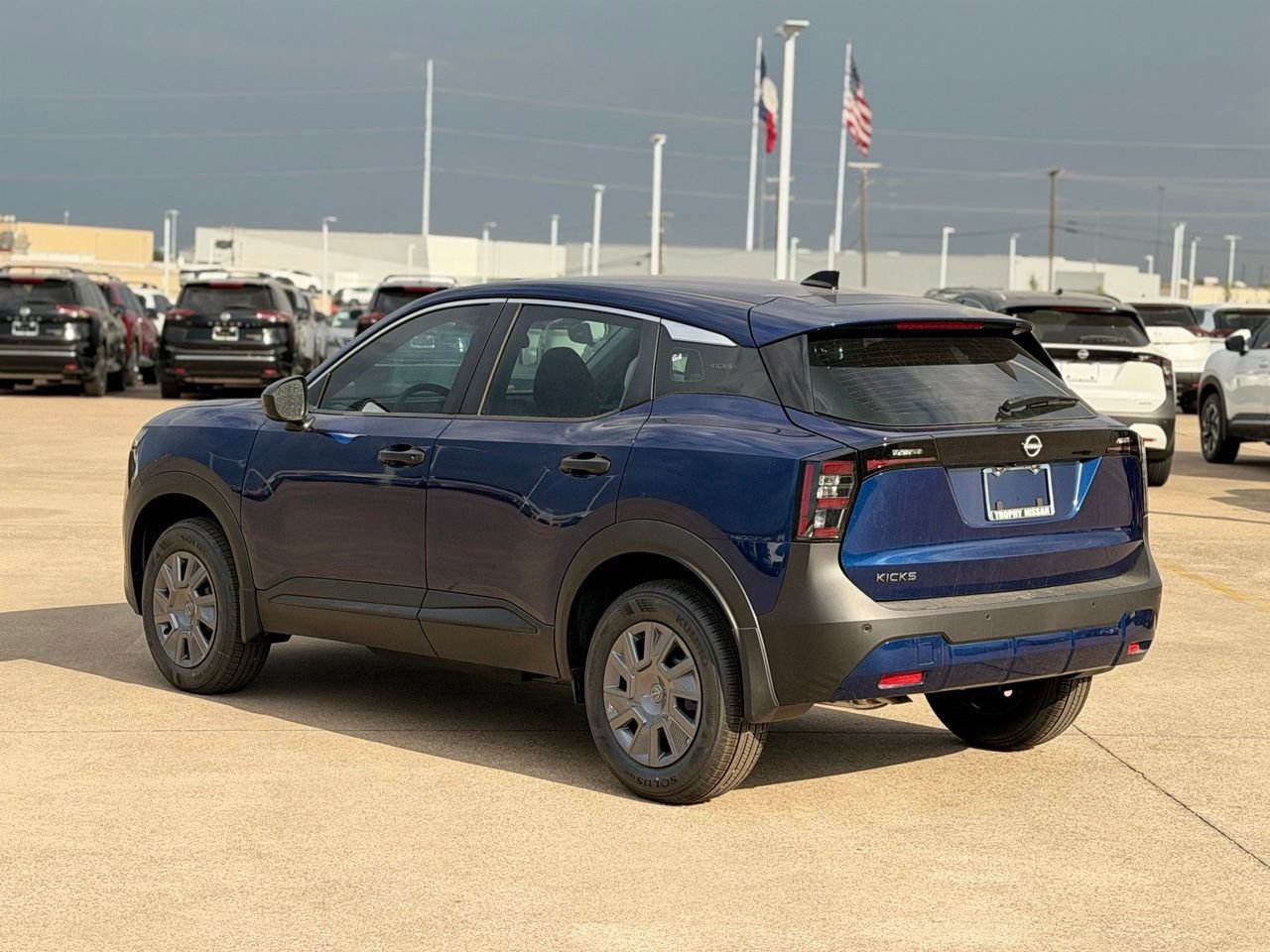 New 2026 Nissan Kicks S FWD image 5