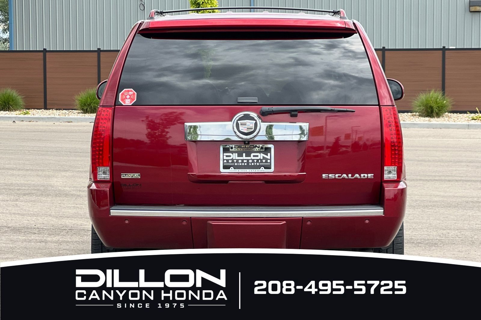 Used 2009 Cadillac Escalade AWD image 5