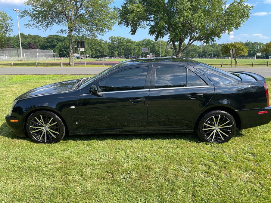 Used 2006 Cadillac STS V8 w/ Preferred Equipment Group RWD image 28