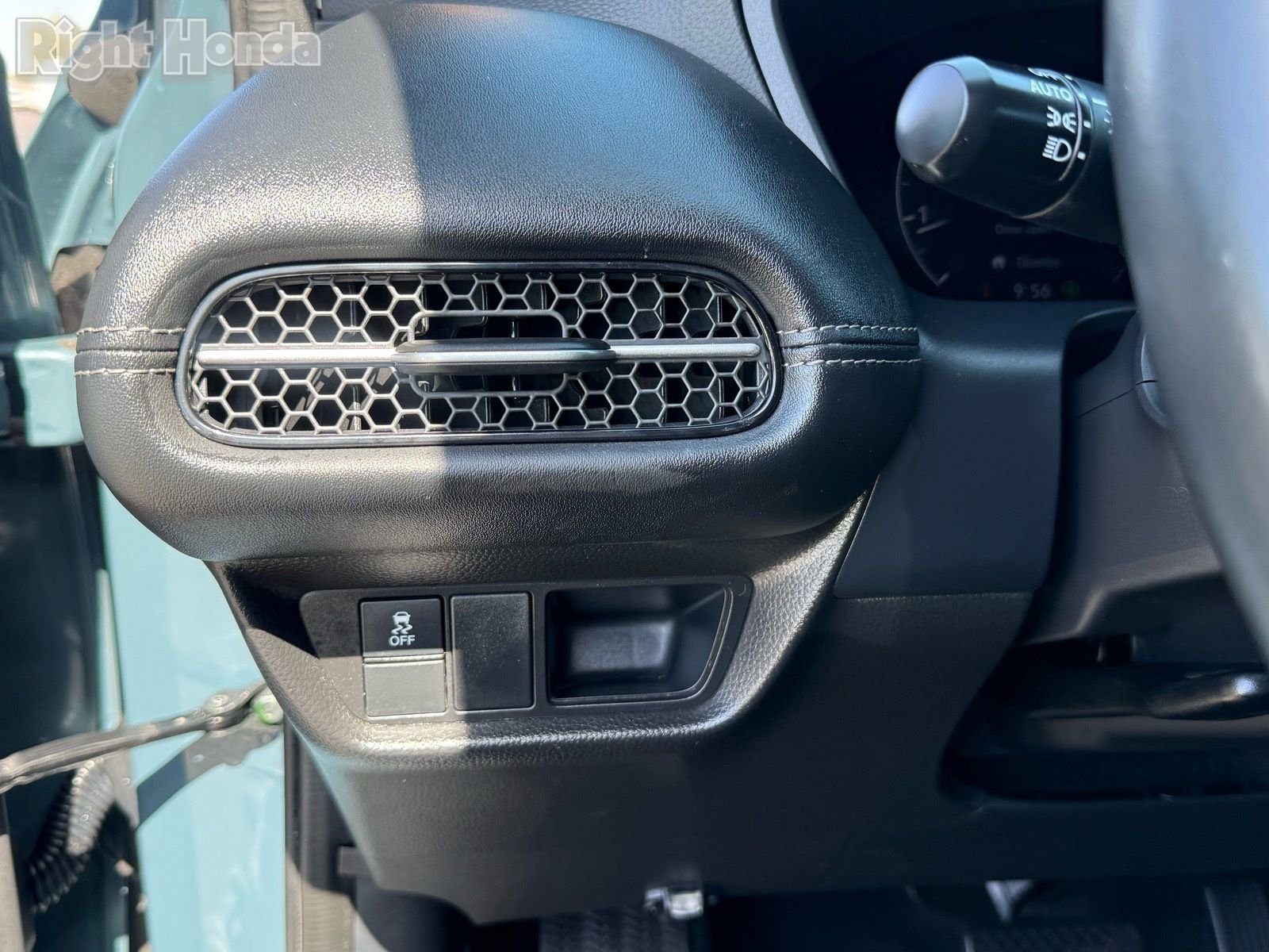 Used 2024 Honda HR-V EX-L image 15