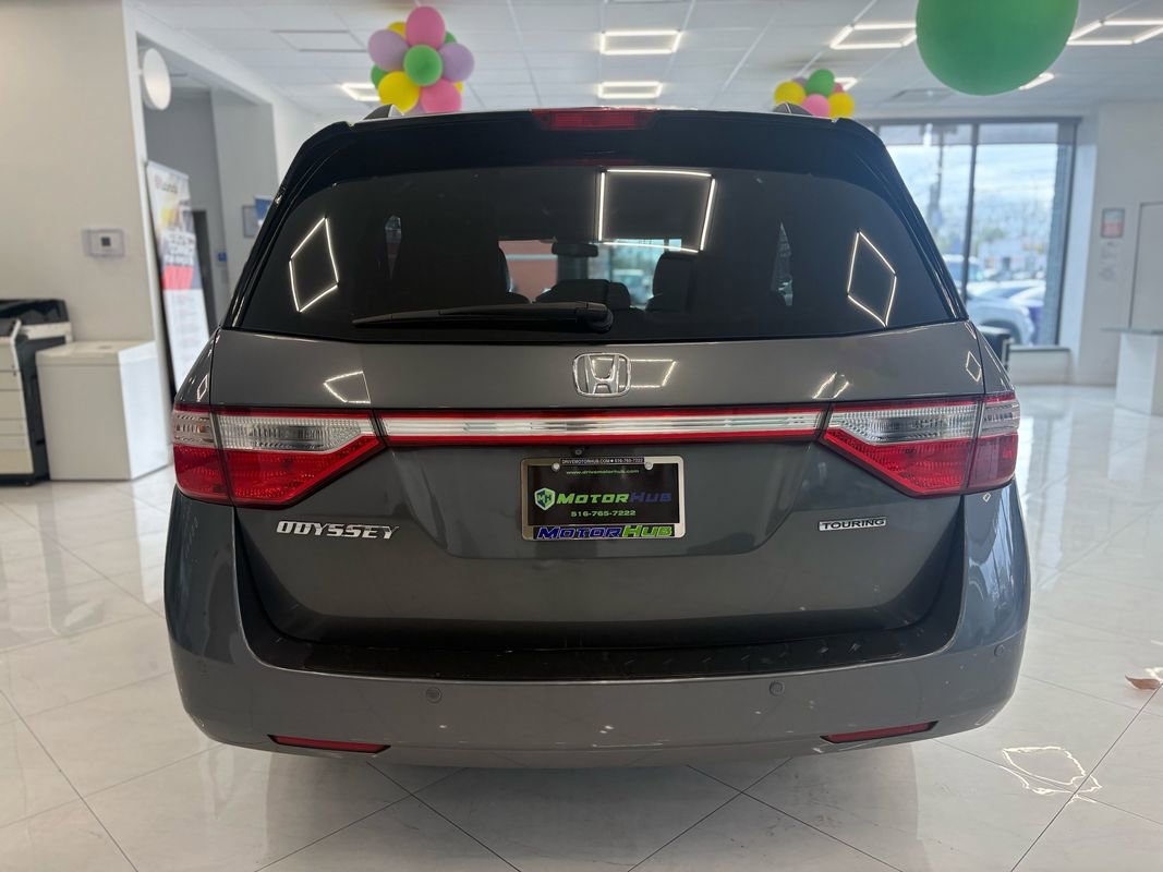Used 2013 Honda Odyssey Touring image 11