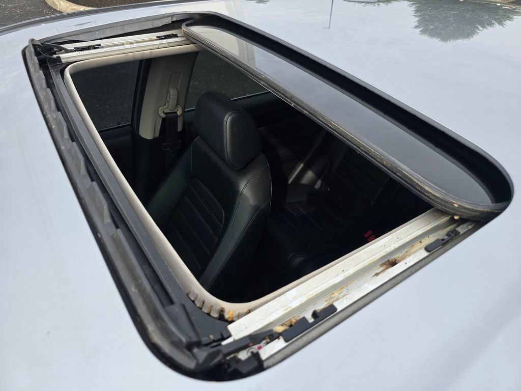 Used 2023 Honda CR-V EX-L image 19