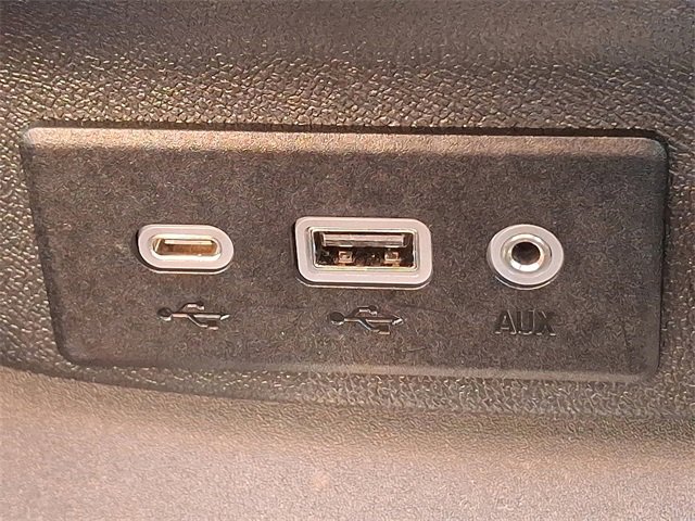 Used 2023 Chevrolet Malibu LT image 23