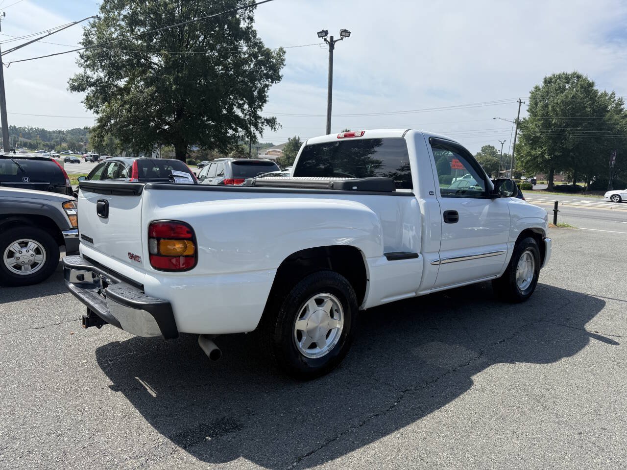 Used 2004 GMC Sierra 1500 SLE w/ Light Duty Power Package RWD image 5