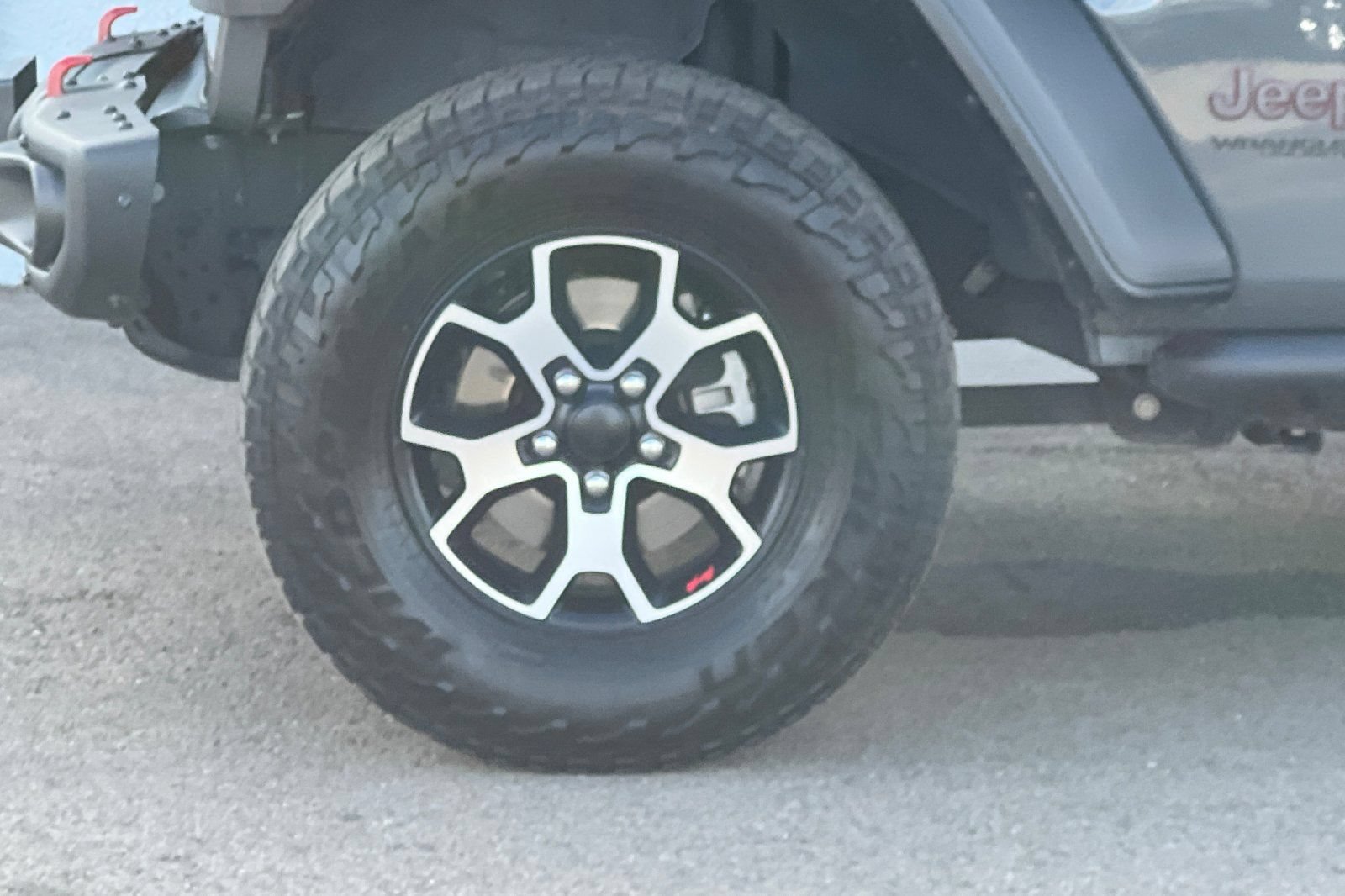 Used 2020 Jeep Wrangler Unlimited Rubicon w/ Steel Bumper Group AWD/4WD image 27