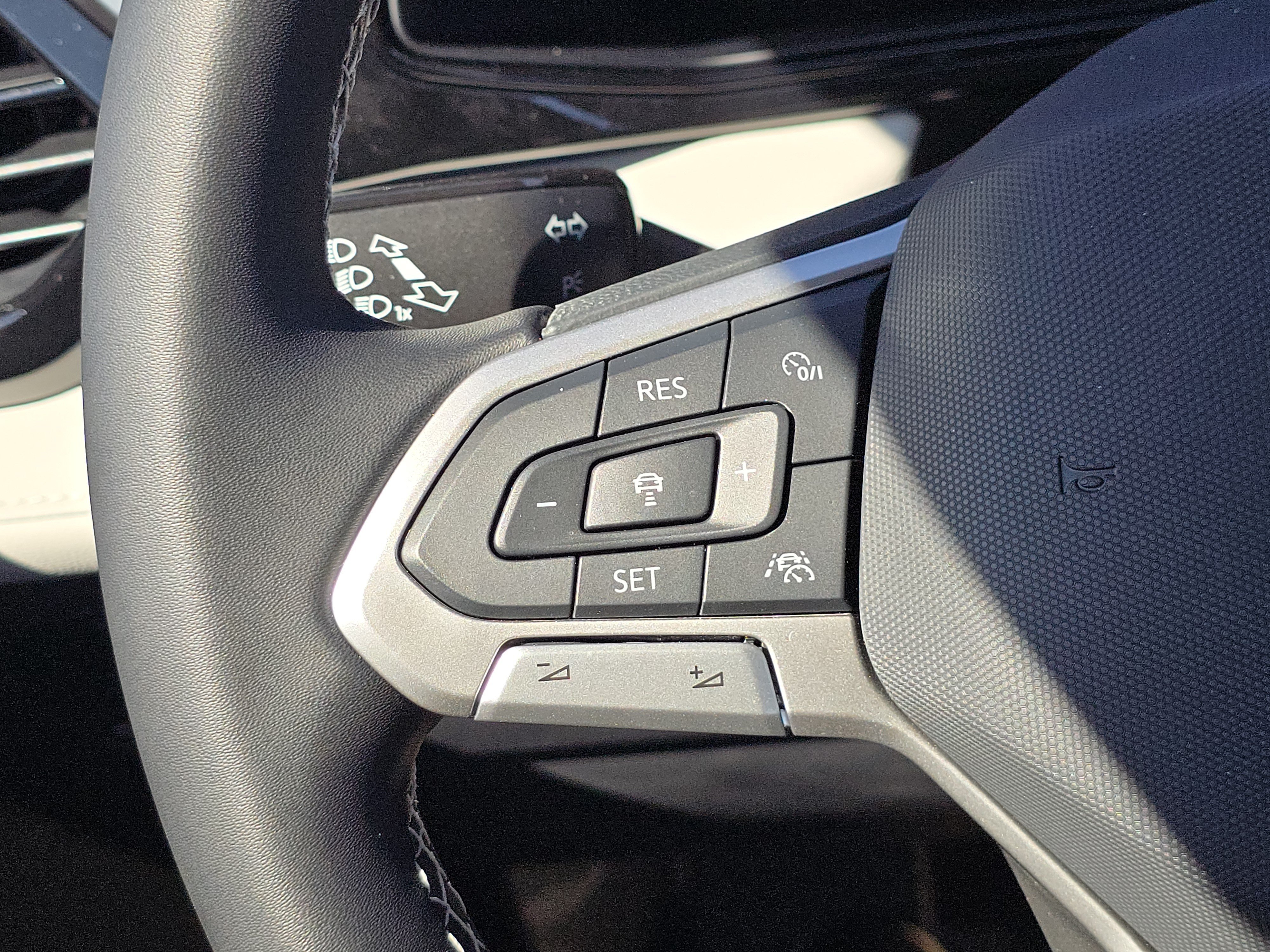 New 2027 Volkswagen Taos S FWD image 26