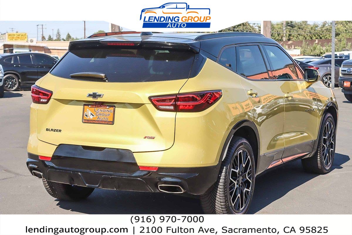 Used 2023 Chevrolet Blazer RS w/ Driver Confidence II Package image 4