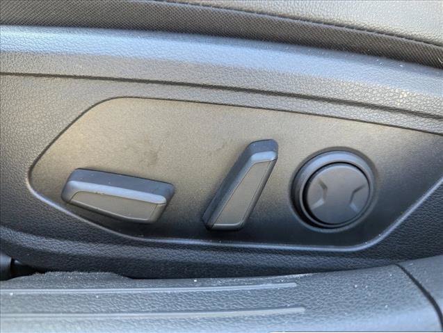 Certified 2025 Hyundai Sonata Limited FWD image 11
