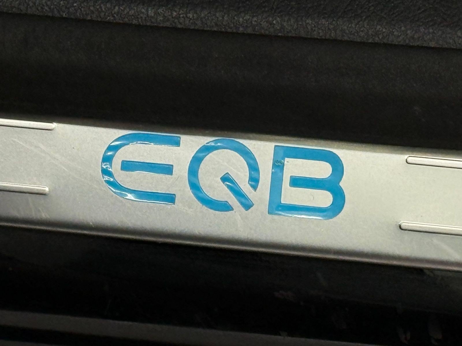 Used 2024 Mercedes-Benz EQB 250+ image 32