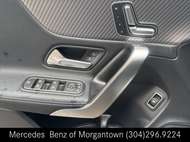 Used 2025 Mercedes-Benz CLA 250 4MATIC image 16