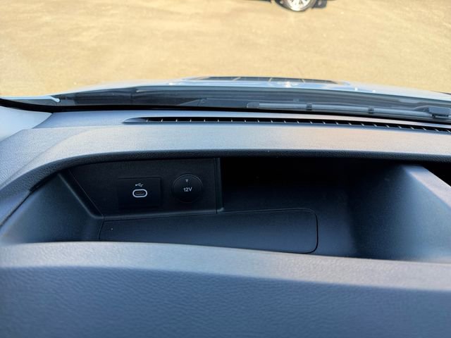 Used 2022 Ford Transit 350 w/ Interior Upgrade Package image 19