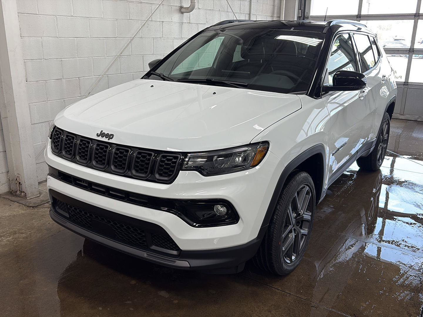 New 2026 Jeep Compass Limited AWD/4WD image 39