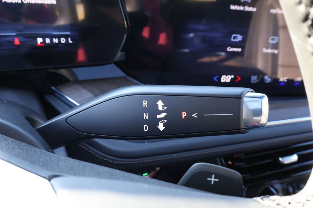 New 2026 Chevrolet Tahoe High Country w/ Sun And Tow Package image 26