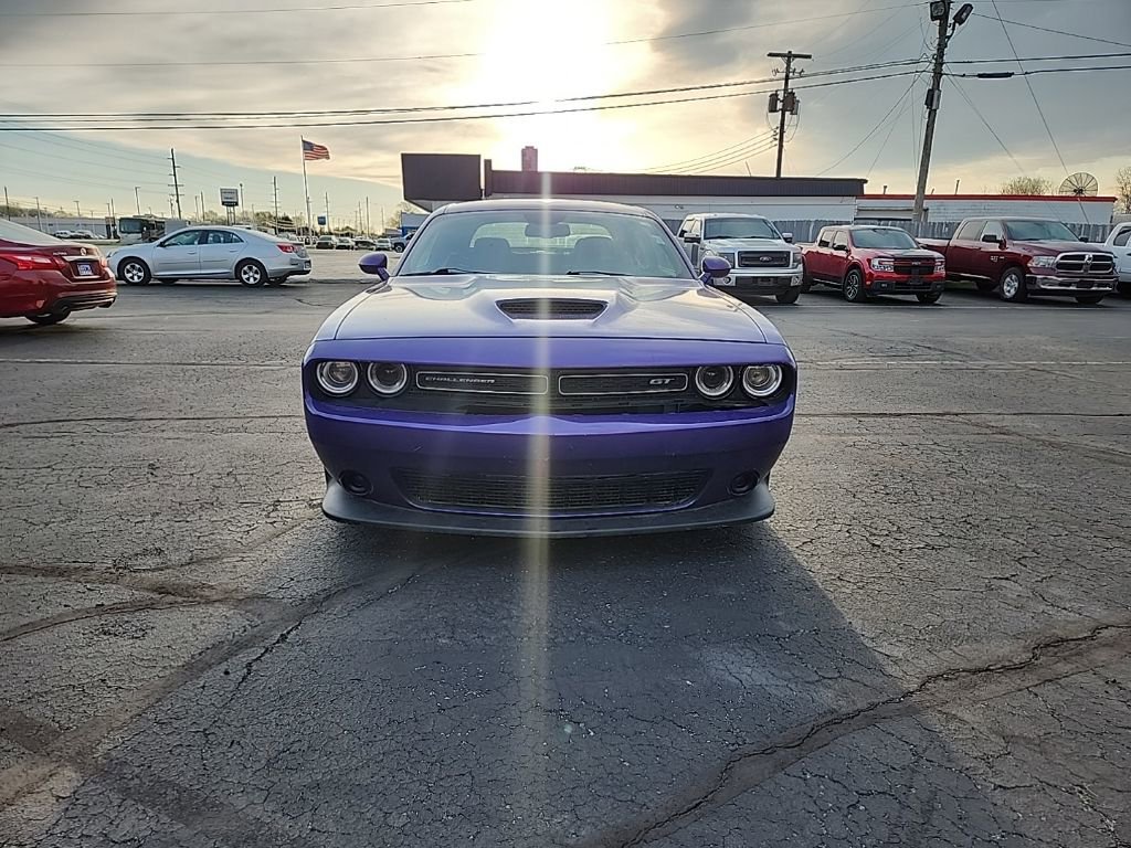 Used 2023 Dodge Challenger GT RWD image 3