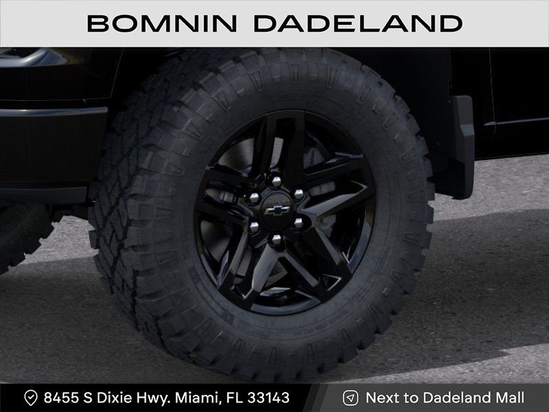 New 2026 Chevrolet Silverado 1500 Custom Trail Boss w/ Midnight Edition AWD/4WD image 10