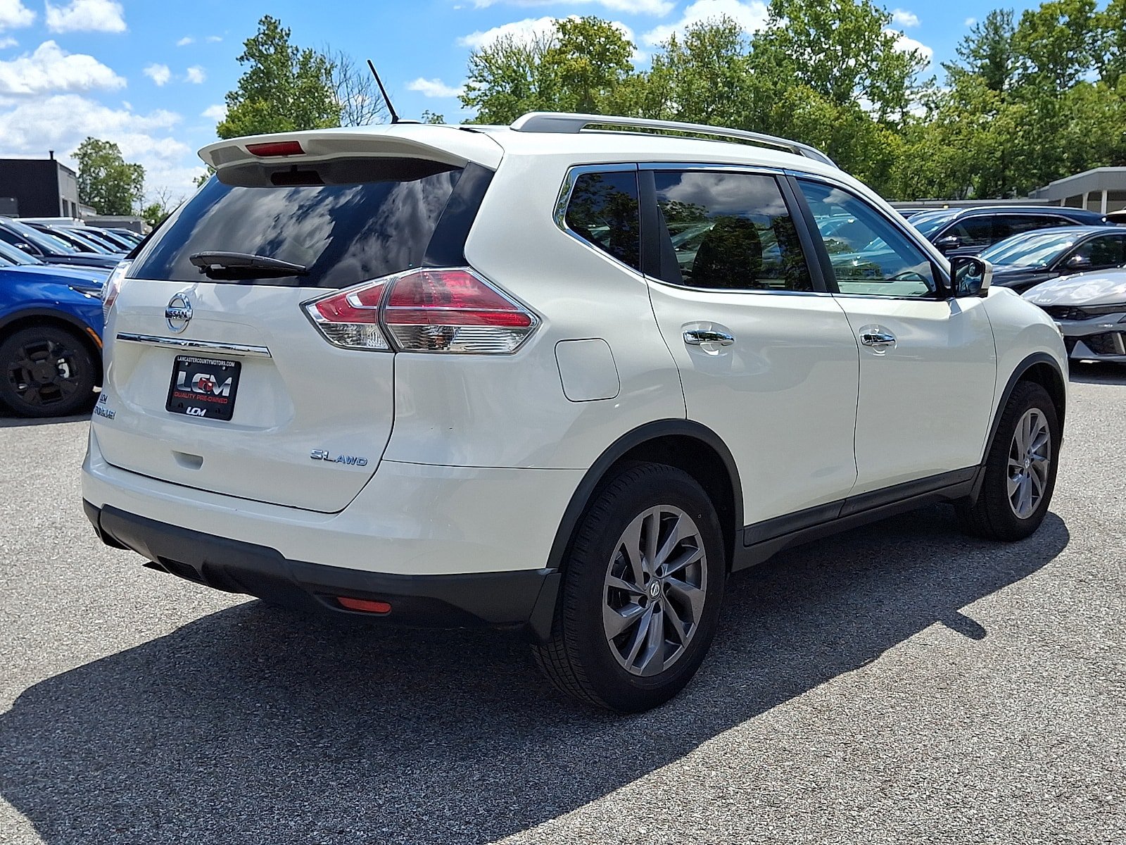 Used 2016 Nissan Rogue SL AWD/4WD image 5
