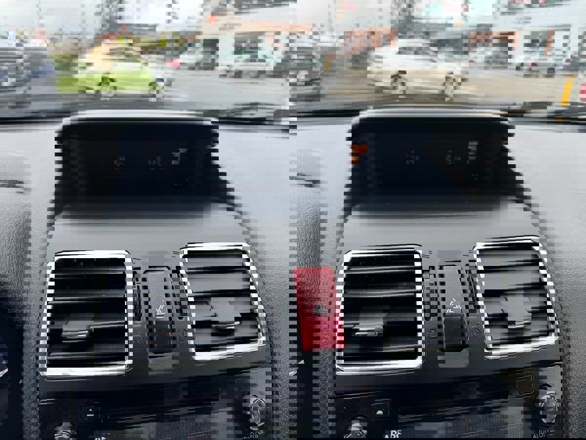 Used 2016 Subaru Crosstrek 2.0i Premium image 15