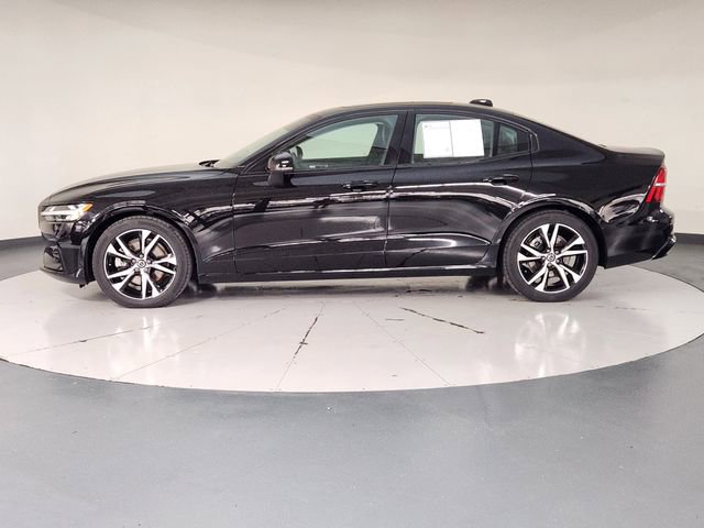 Used 2024 Volvo S60 B5 Core image 5
