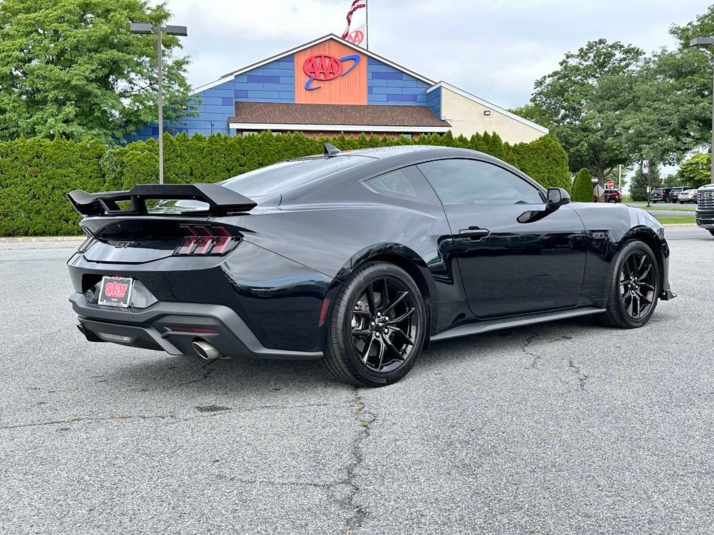 Used 2024 Ford Mustang GT RWD image 10