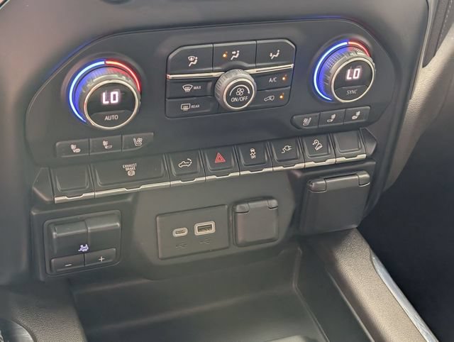 Used 2021 Chevrolet Silverado 3500 LTZ AWD/4WD image 21