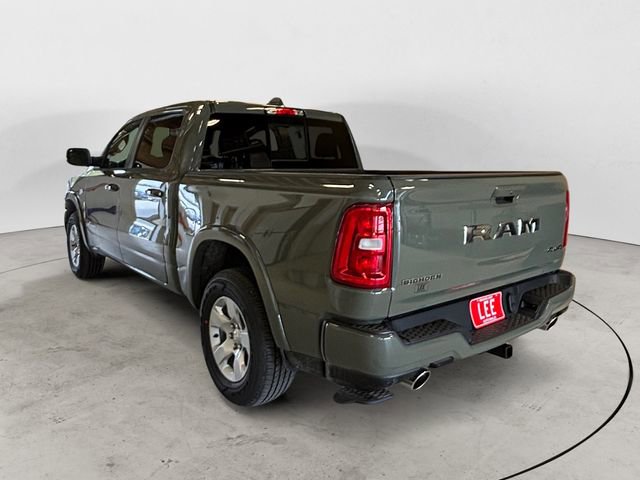 New 2026 RAM 1500 4x4 Crew Cab image 3