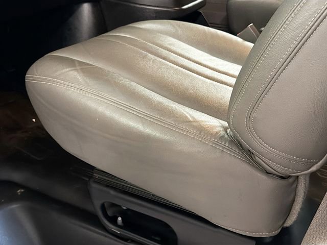 Used 2020 Chevrolet Express 2500 w/ Driver Convenience Package image 18