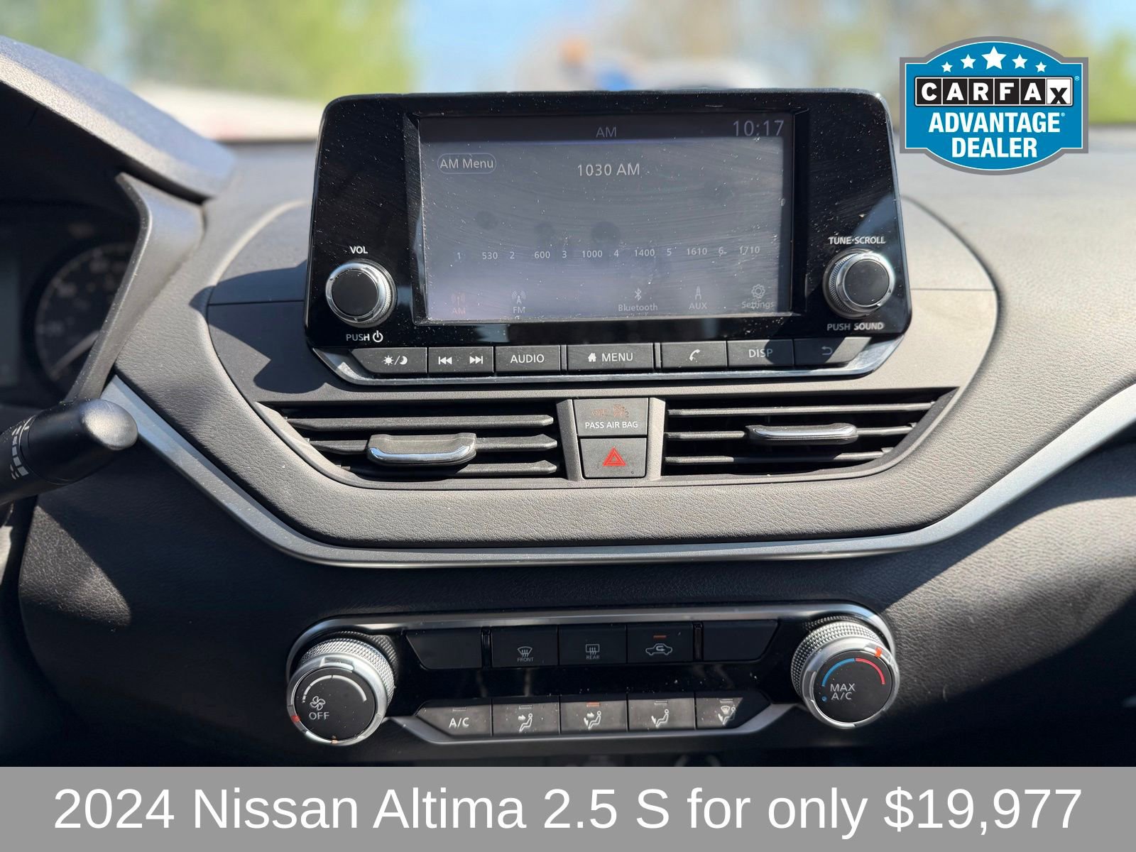 Used 2024 Nissan Altima 2.5 S FWD image 14