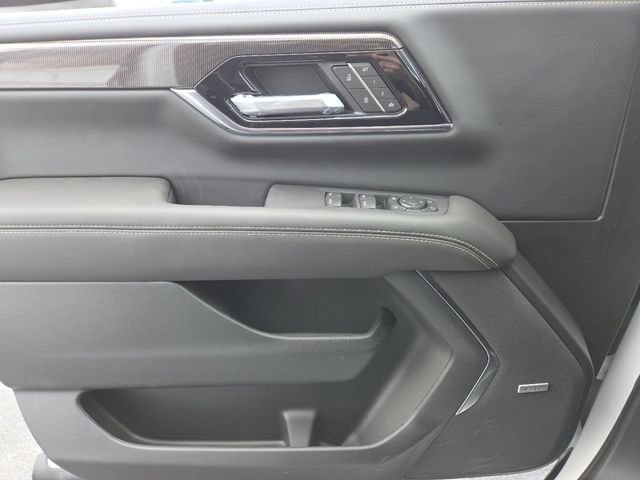 New 2026 GMC Yukon XL Elevation w/ Elevation Premium Package AWD/4WD image 37