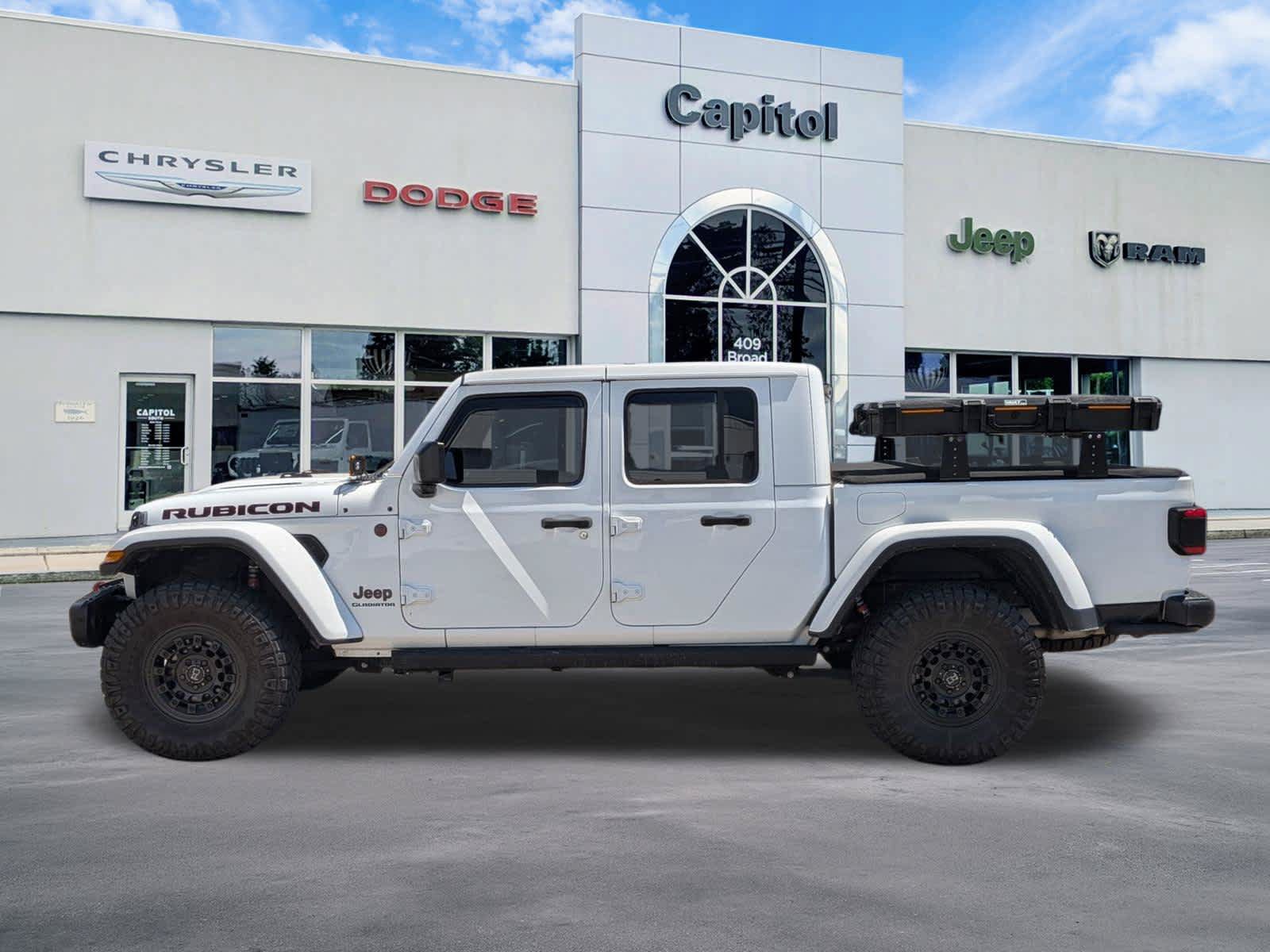Used 2022 Jeep Gladiator Rubicon w/ LED Lighting Group AWD/4WD image 7