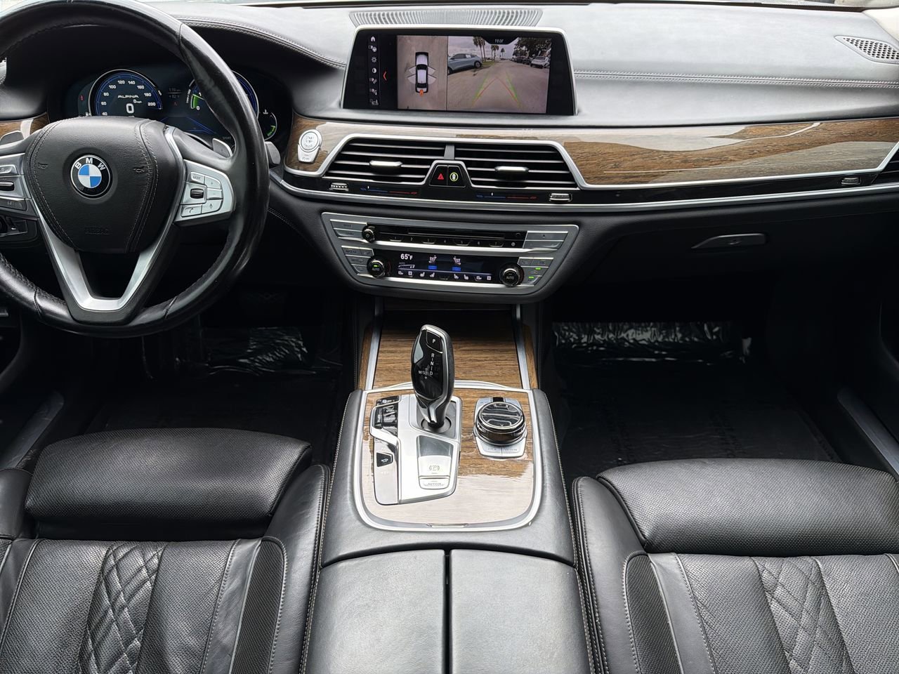 Used 2018 BMW 750i RWD image 14