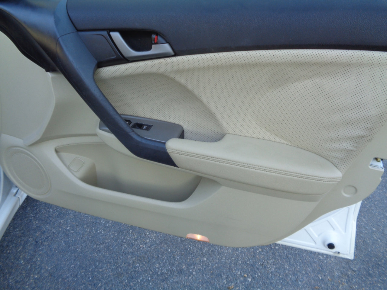 Used 2009 Acura TSX Sedan image 30