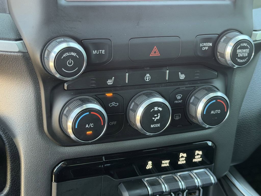 Used 2021 RAM 1500 Big Horn image 21