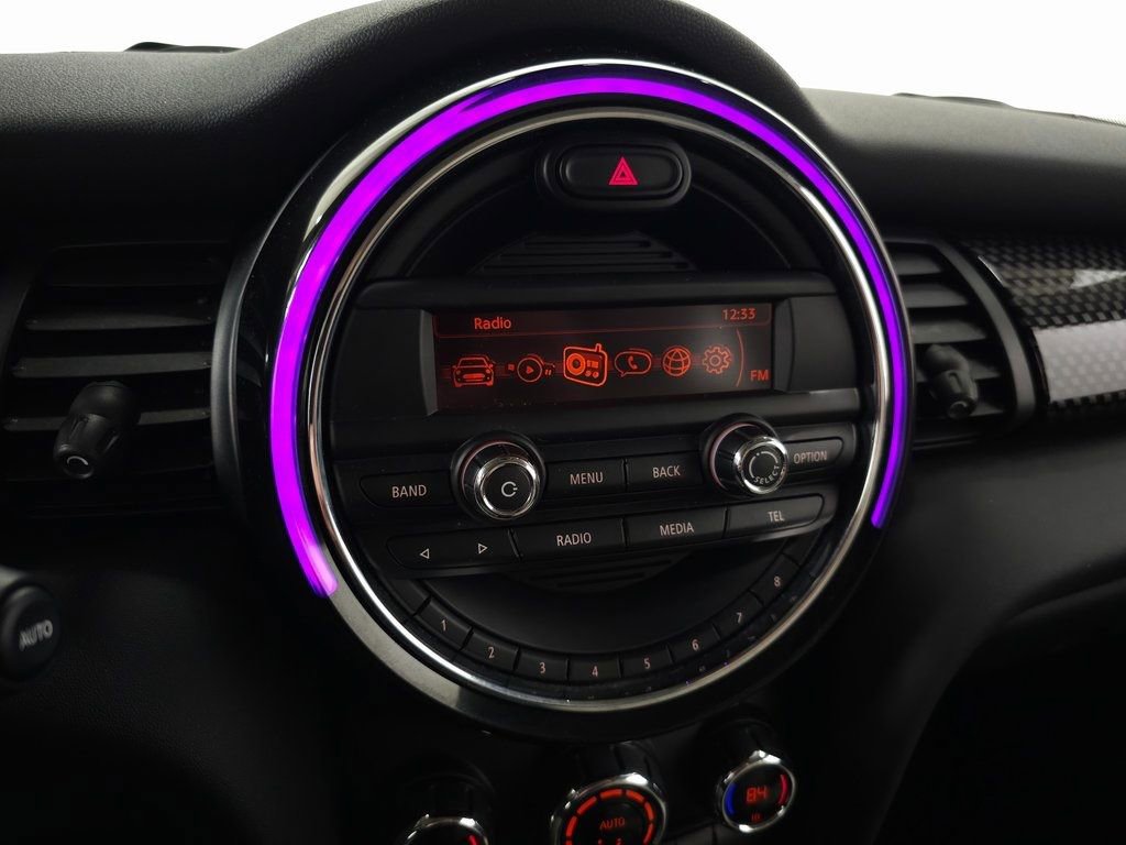 Used 2015 MINI Cooper S image 18