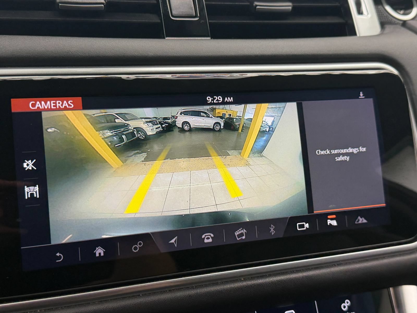 Used 2018 Land Rover Range Rover Sport HSE Dynamic AWD/4WD image 30