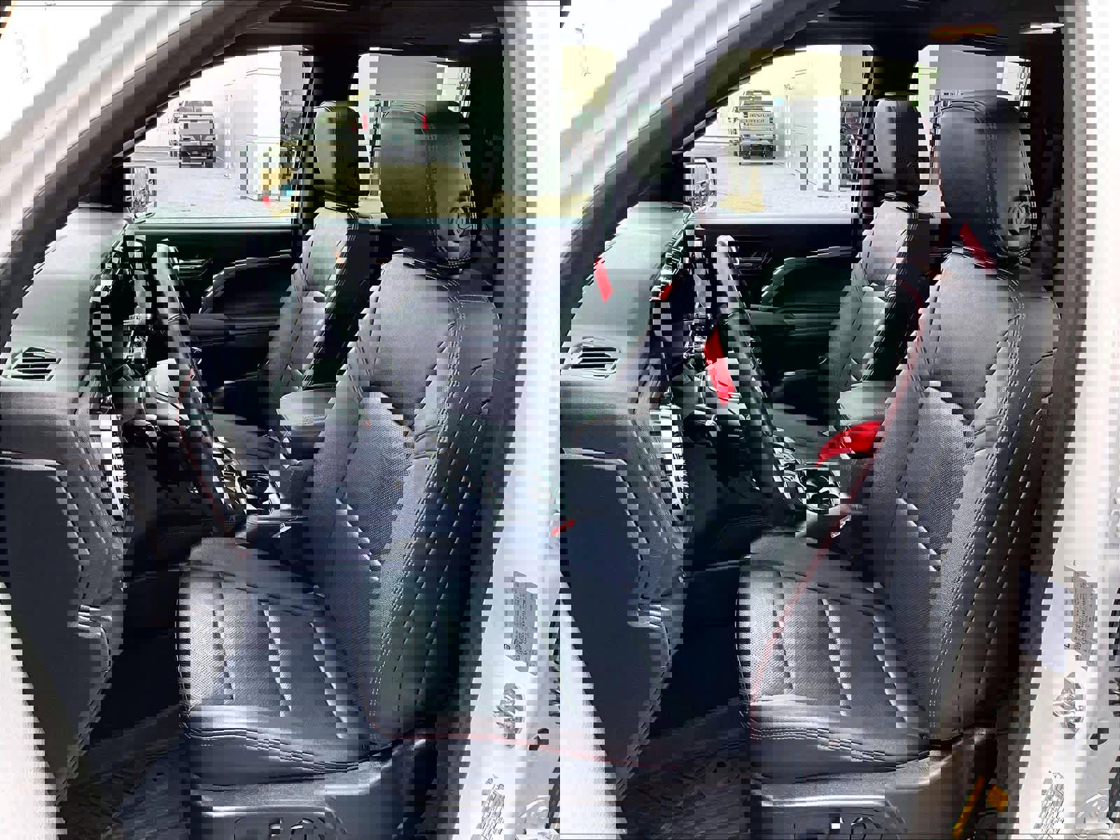 Used 2023 Chevrolet Colorado Z71 w/ Z71 Convenience Package 2 image 10