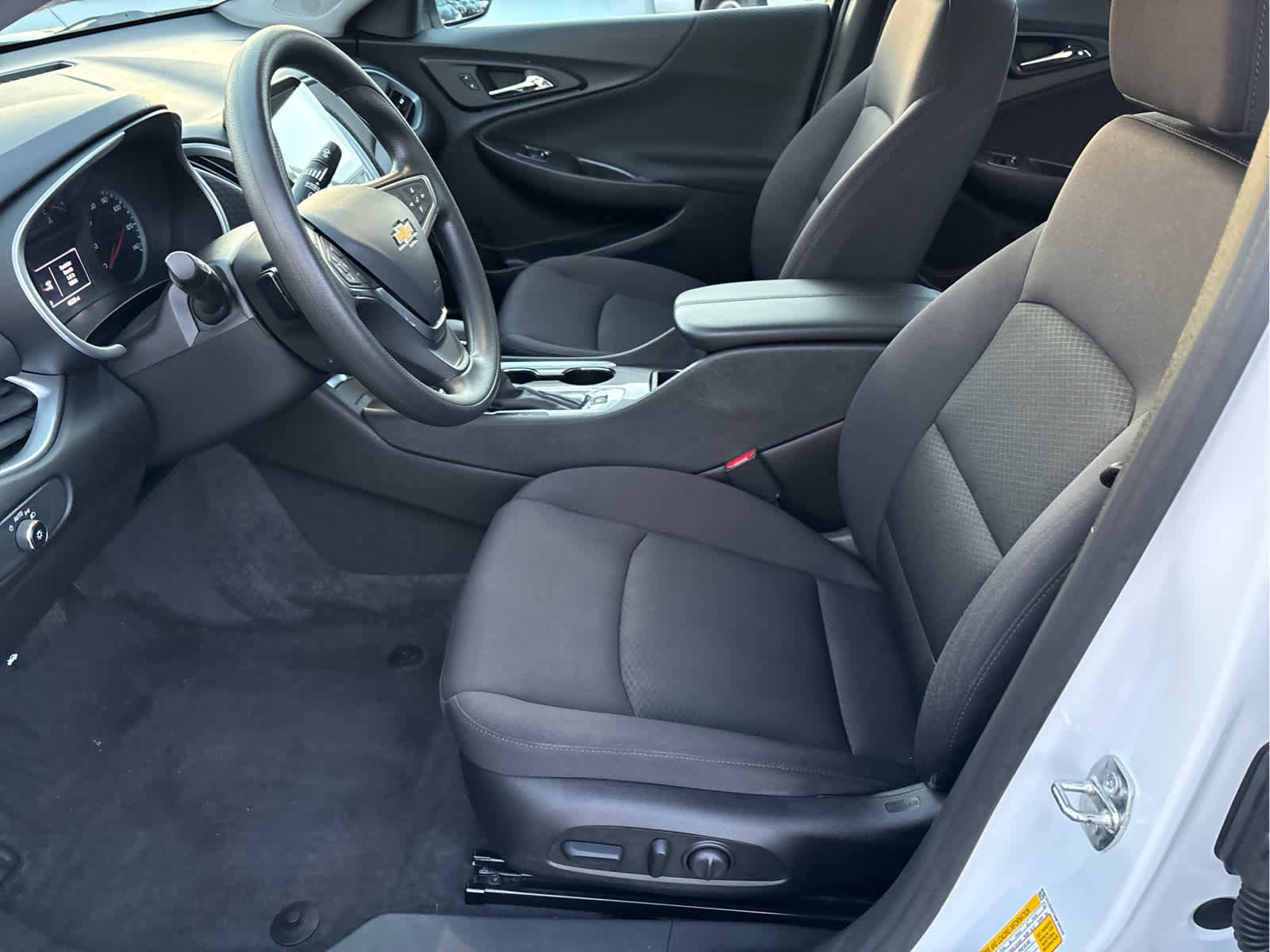 Certified 2022 Chevrolet Malibu LT w/ LPO, Floor Liner Package image 9