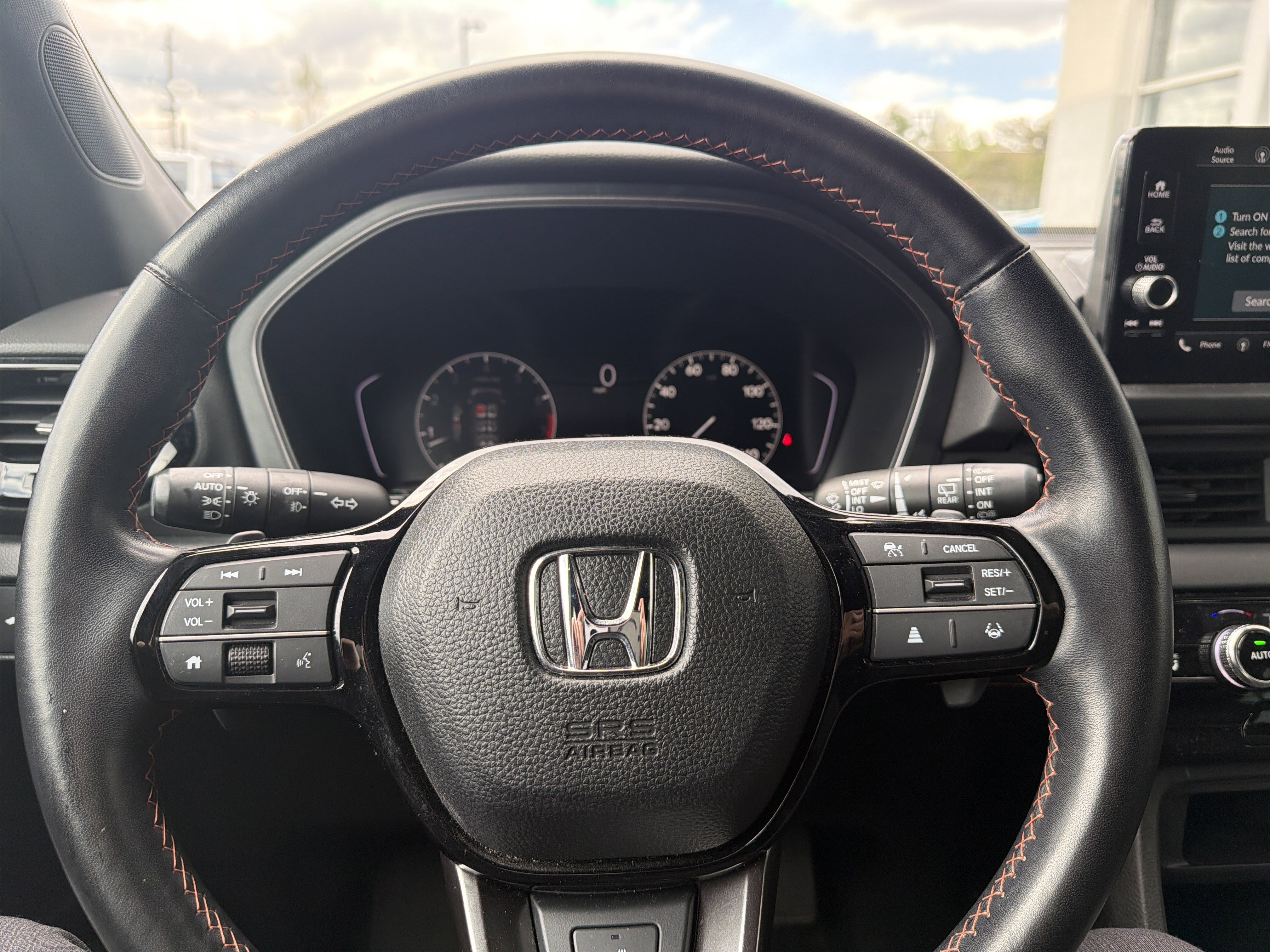Used 2023 Honda Pilot TrailSport image 19