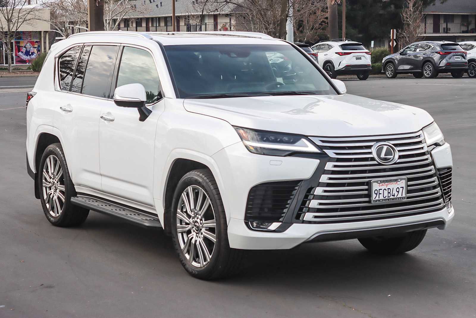 Used 2023 Lexus LX 600 4WD w/ Ultra Luxury Package image 5