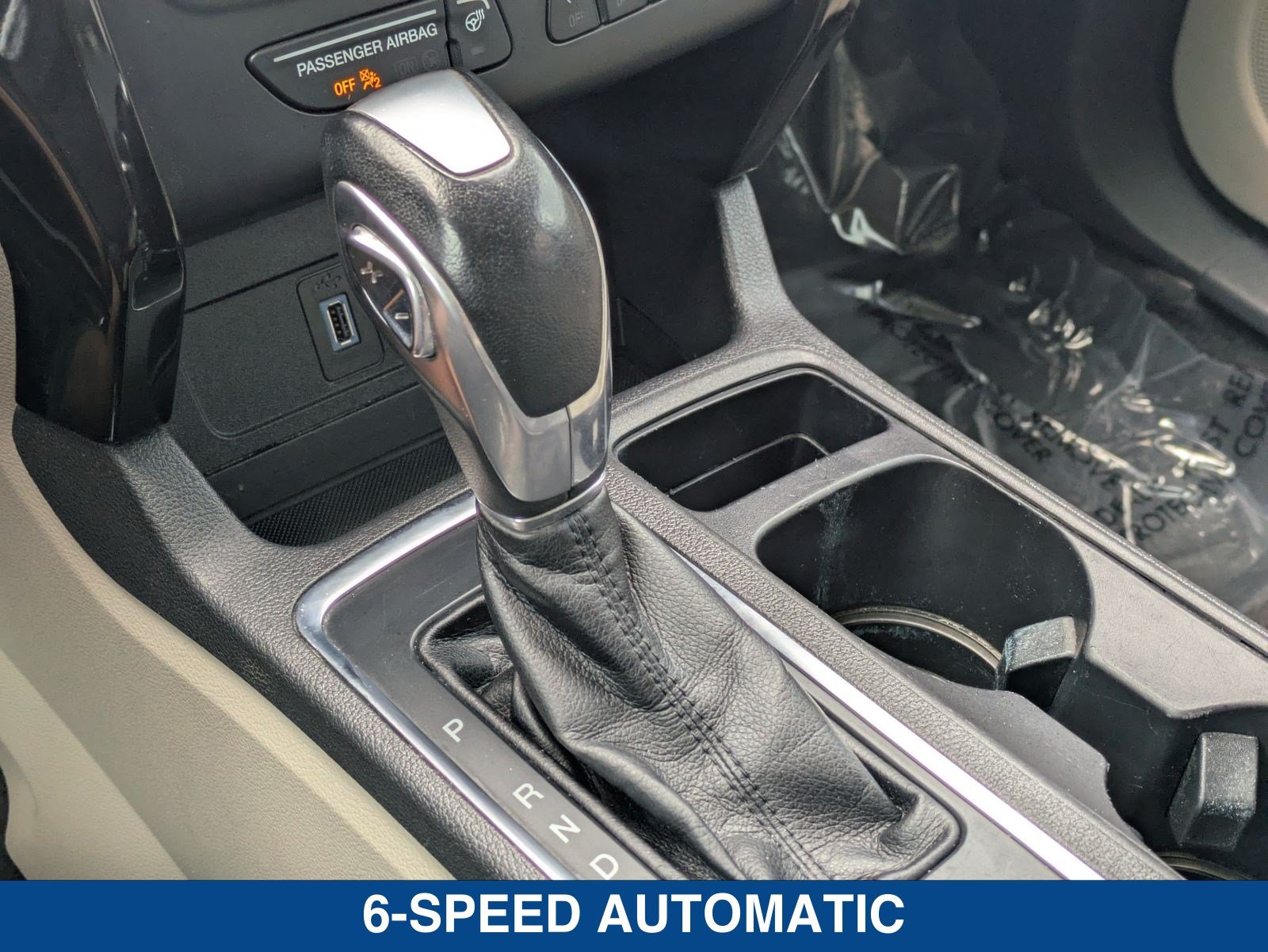 Used 2019 Ford Escape Titanium AWD/4WD image 34