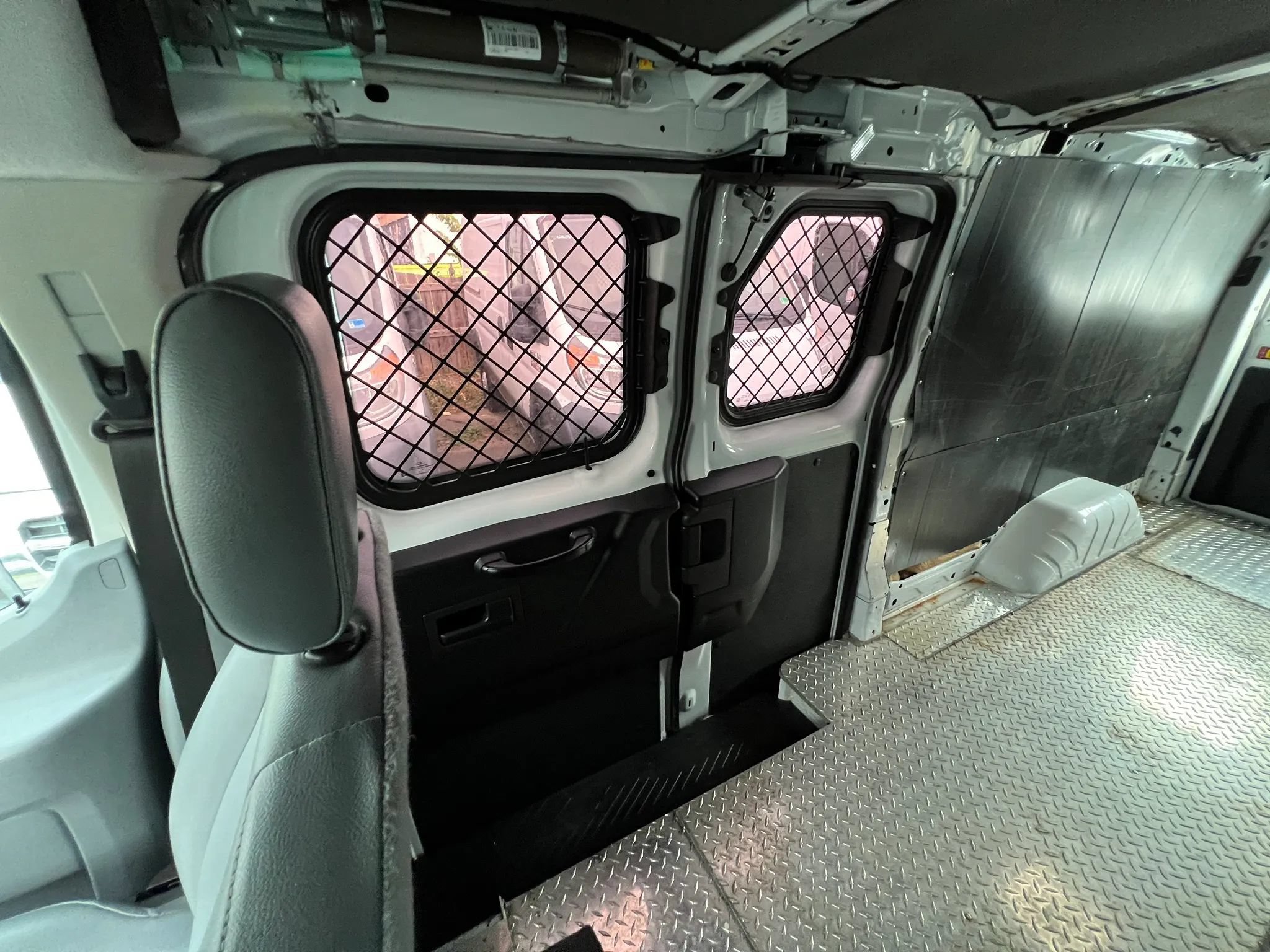 Used 2018 Ford Transit 250 148 Low Roof RWD image 65