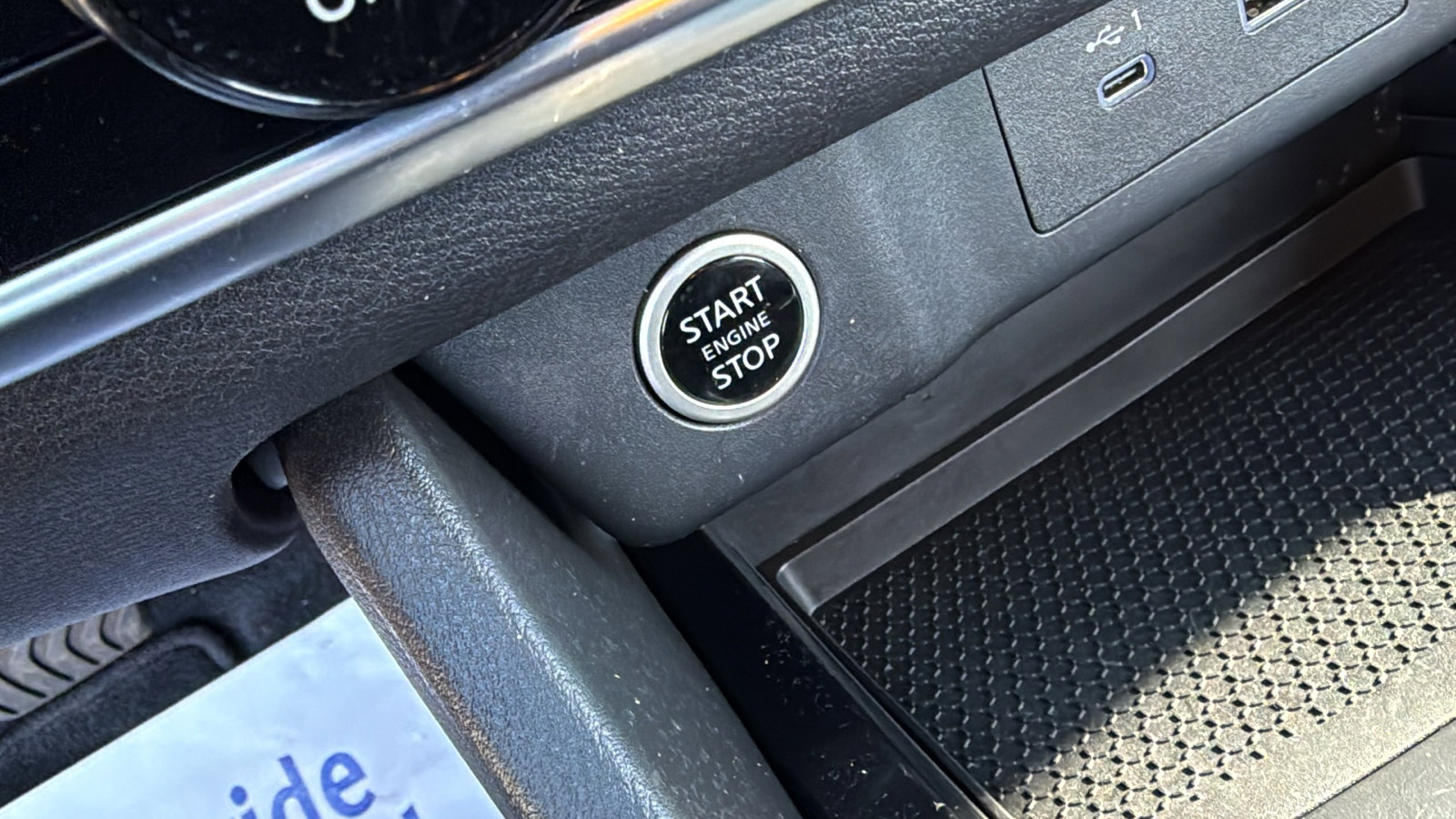 Certified 2023 Nissan Rogue SV image 12